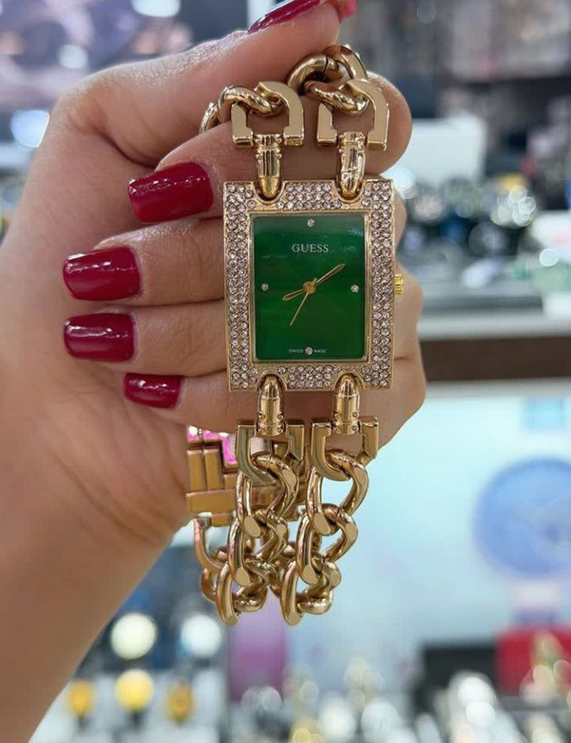 ساعن نگینی کارتیه